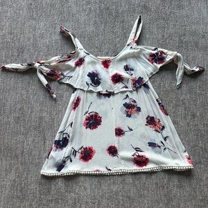 Off the Shoulder Floral Shirt